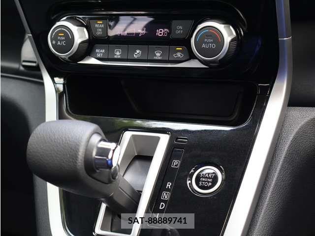 Nissan SERENA 2018-06 384666-3
