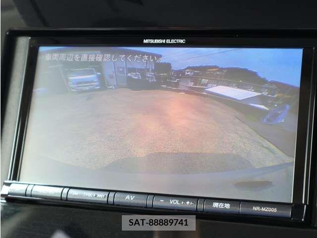Nissan SERENA 2018-06 384666-2