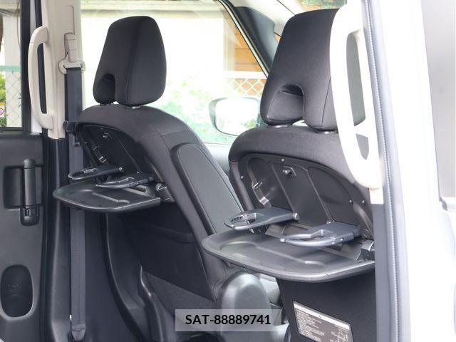 Nissan SERENA 2018-06 384666-12
