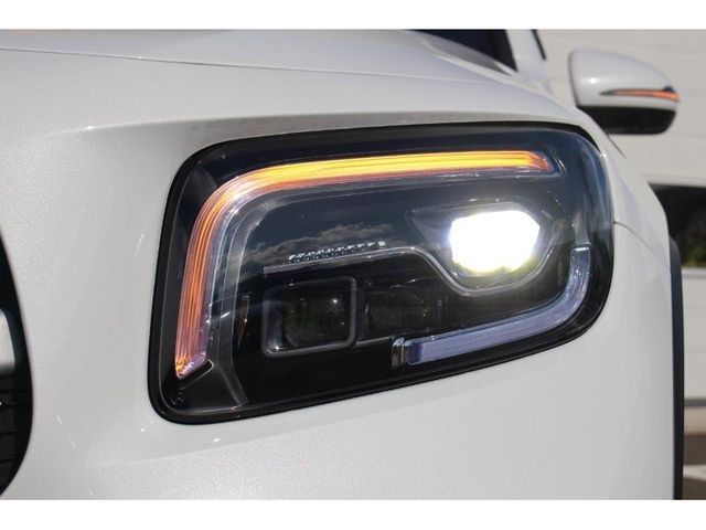 Mercedes Benz GLB-CLASS 2021-07 3001-11