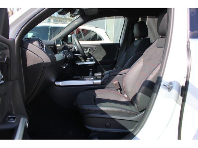 Mercedes Benz GLB-CLASS 2021-07 3001-29