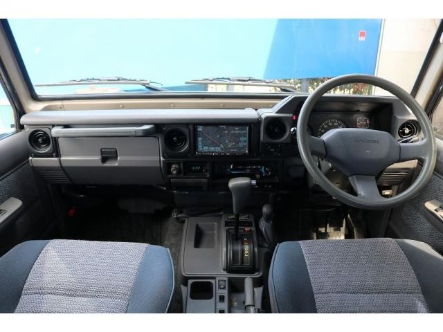 Toyota LAND CRUISER 1993-07 3684-1