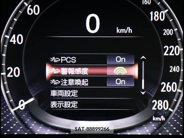 Lexus LS 2018-02 275516-13