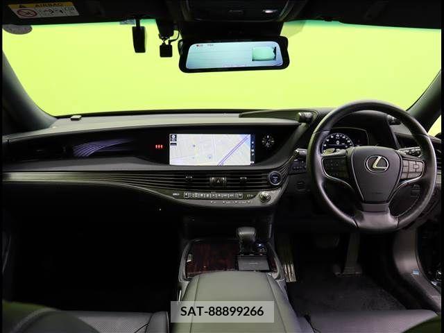 Lexus LS 2018-02 275516-2
