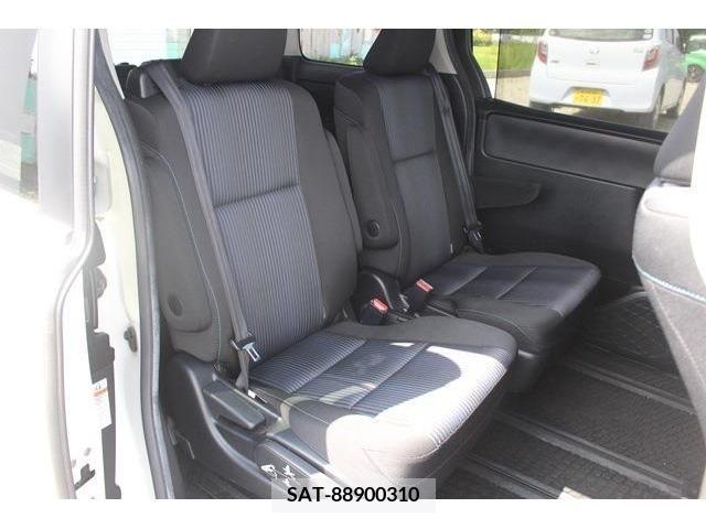 Toyota VOXY 2014-07 351953-16