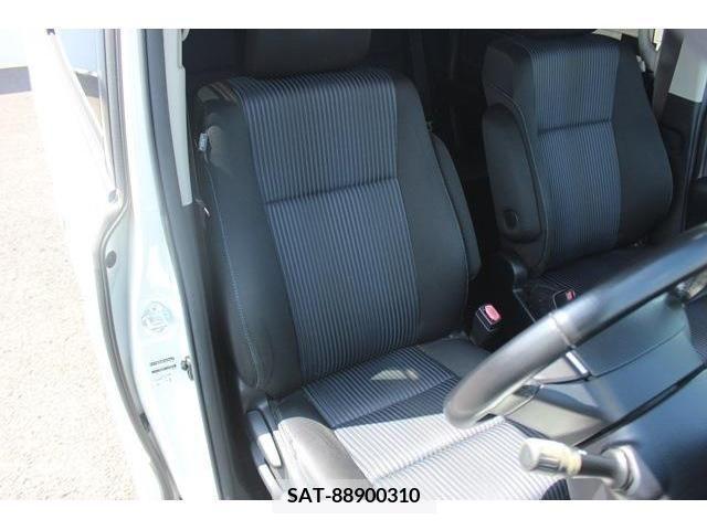 Toyota VOXY 2014-07 351953-15