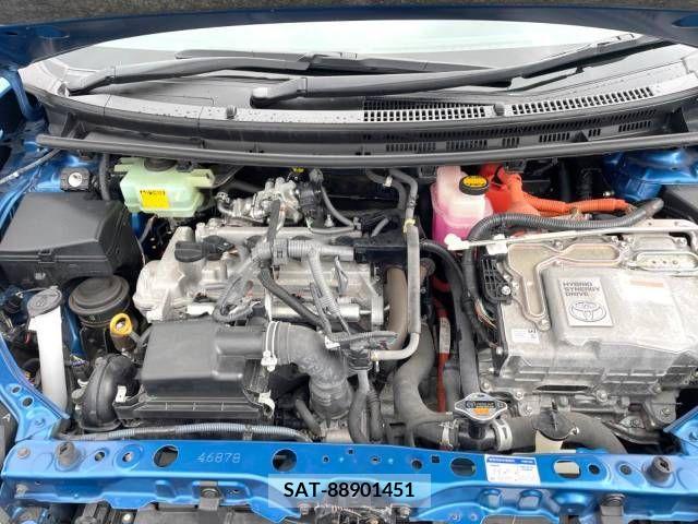 Toyota AQUA 2015-12 351418-15