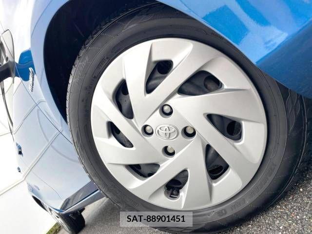 Toyota AQUA 2015-12 351418-18