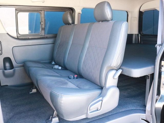 Toyota HIACE VAN 2017-04 2317-13