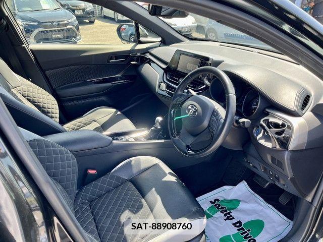 Toyota C-HR 2019-07 228939-16