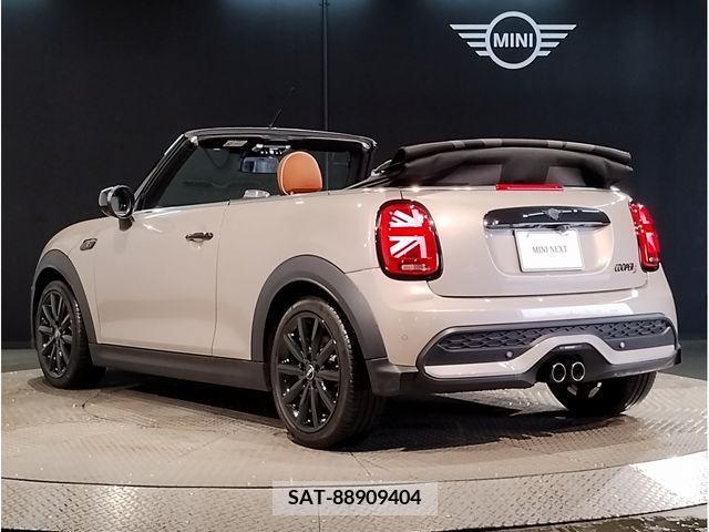 Bmw MINI 2021-06 333005-6