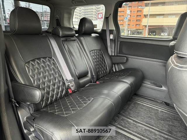 Toyota VELLFIRE 2009-10 377772-21
