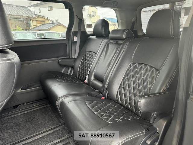 Toyota VELLFIRE 2009-10 377772-16