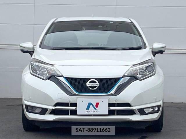 Nissan NOTE 2017-06 305377-14
