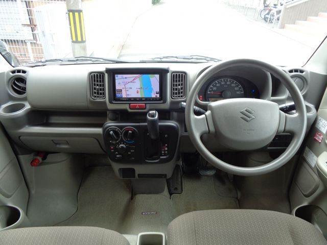 Suzuki EVERY 2015-10 13197-1