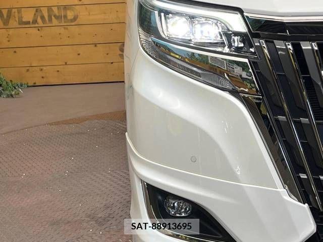 Toyota ESQUIRE 2020-09 341648-12