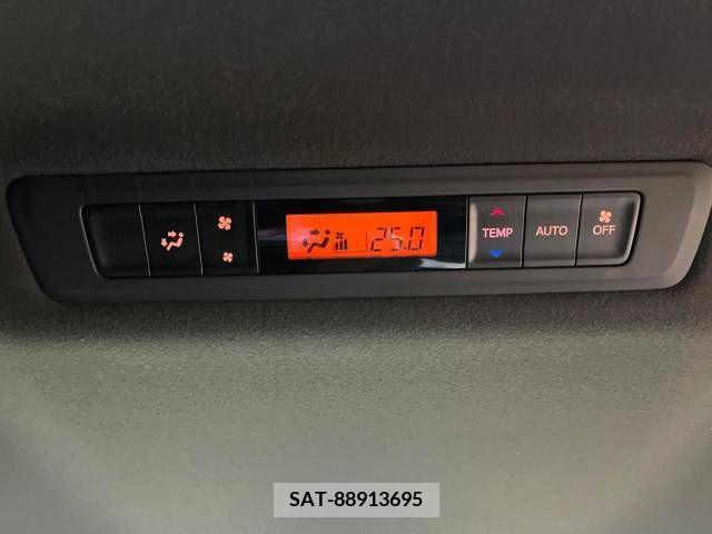 Toyota ESQUIRE 2020-09 341648-7
