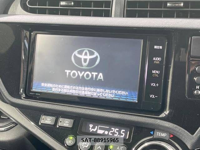 Toyota AQUA 2015-11 221525-2