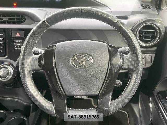 Toyota AQUA 2015-11 221525-11