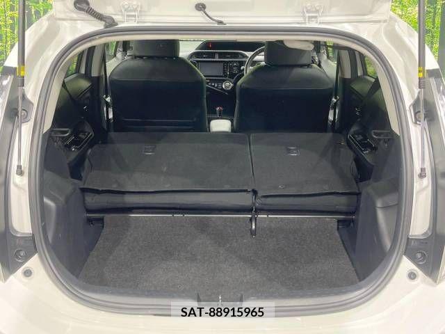 Toyota AQUA 2015-11 221525-10