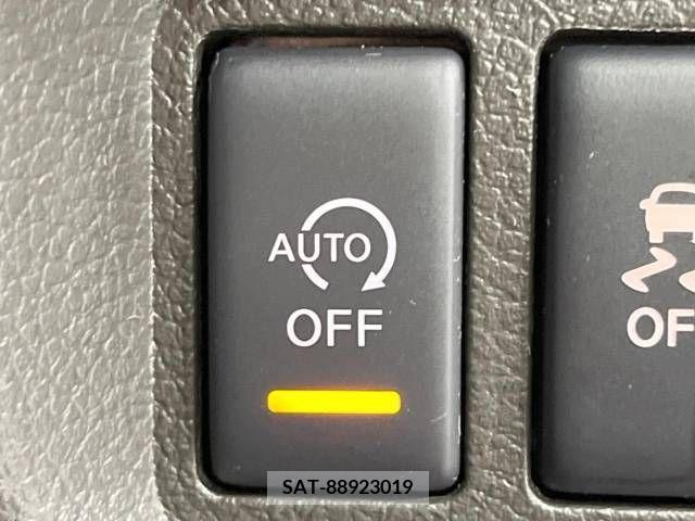 Nissan CUBE 2018-10 295433-7