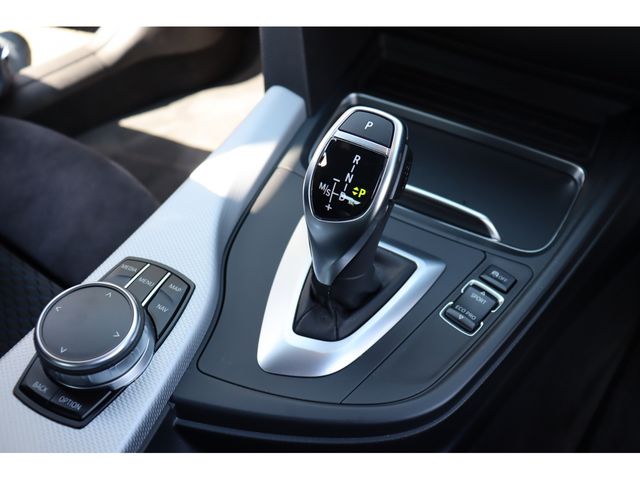 Bmw 3 SERIES 2018-01 15861-6