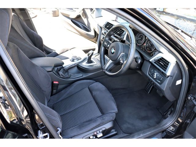 Bmw 3 SERIES 2018-01 15861-2