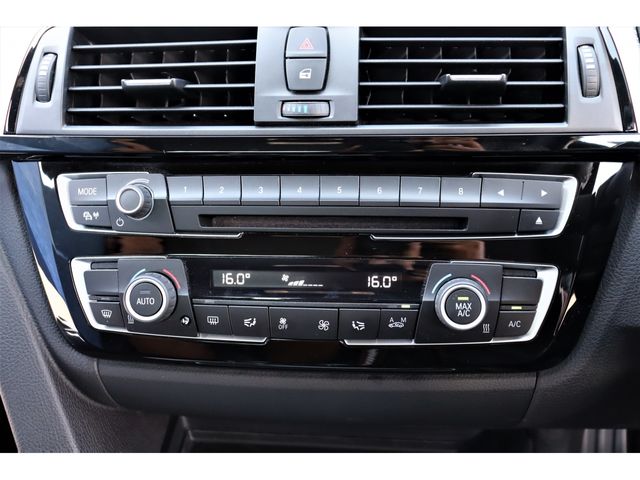 Bmw 3 SERIES 2018-01 15861-11