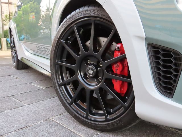Abarth 695 2020-02 186396-5