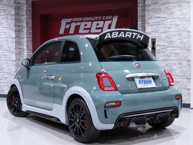 Abarth 695 2020-02 186396-2