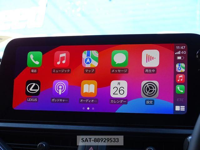 Lexus UX 2022-09 212689-11