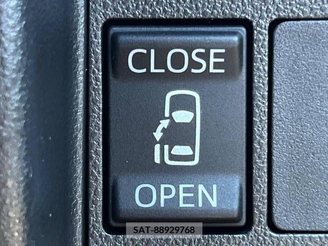 Daihatsu TANTO 2016-05 328572-3