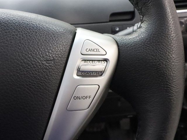 Nissan SERENA 2014-10 19883-11