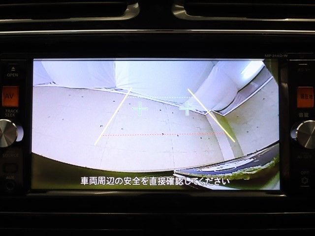Nissan SERENA 2014-10 19883-16