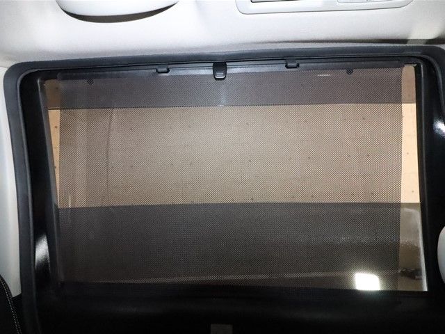 Nissan SERENA 2014-10 19883-26