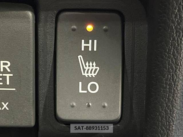Honda N BOX 2017-06 278853-6