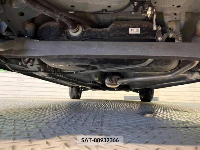 Suzuki HUSTLER 2020-01 338141-19