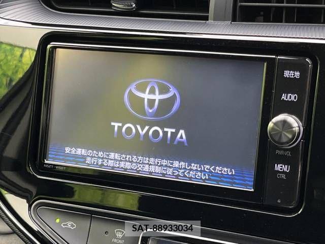 Toyota AQUA 2017-12 381880-2