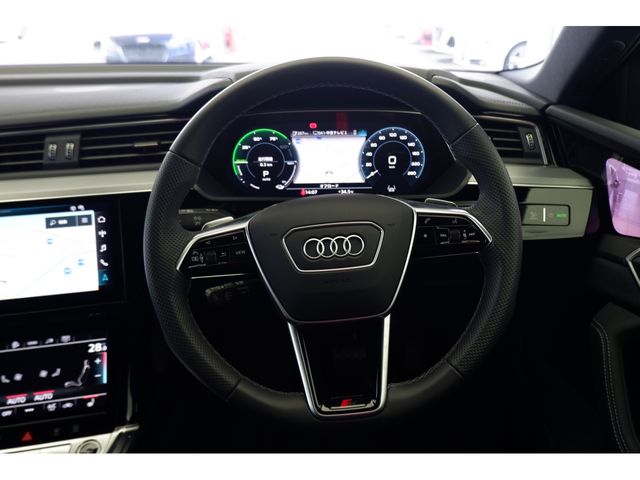 Audi E-TRON 2023-02 11988-14