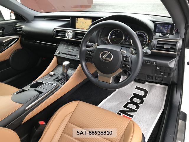Lexus RC 2014-11 300050-10