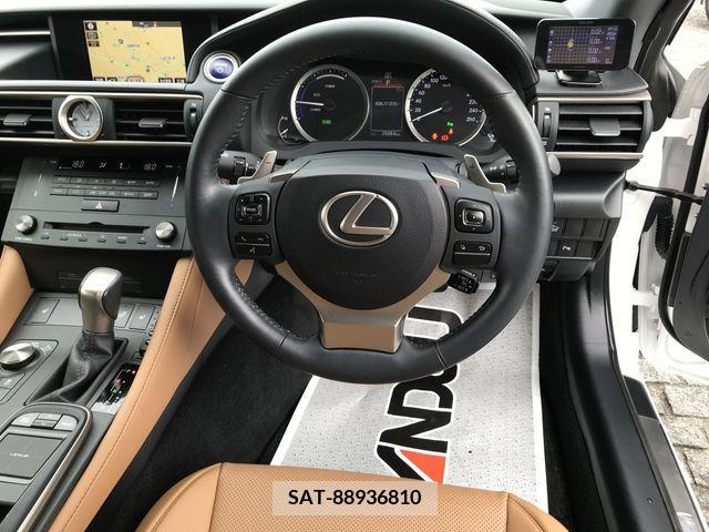 Lexus RC 2014-11 300050-12
