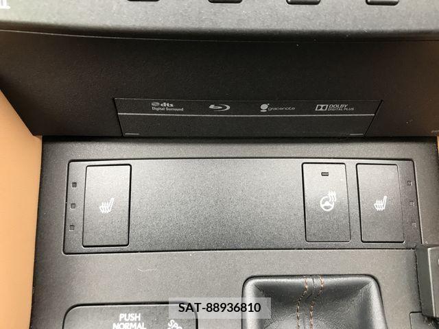 Lexus RC 2014-11 300050-18
