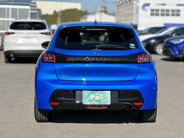 Peugeot 208 2022-06 181370-28