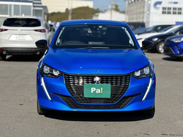 Peugeot 208 2022-06 181370-24