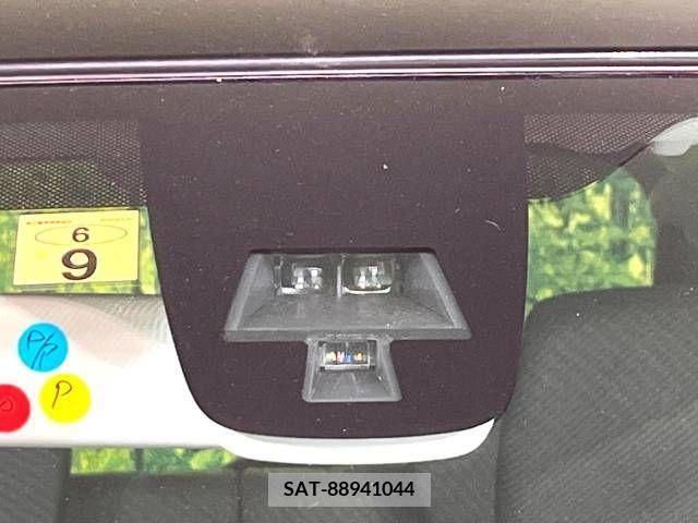 Suzuki WAGON R 2015-09 311759-2