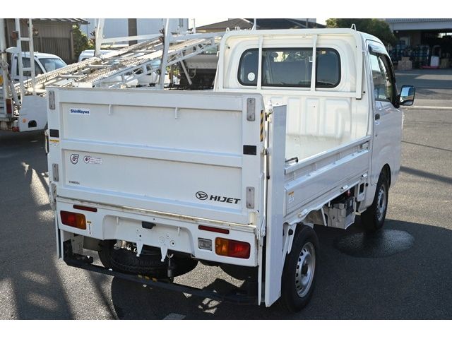 Daihatsu HIJET TRUCK 2015-11 196288-4