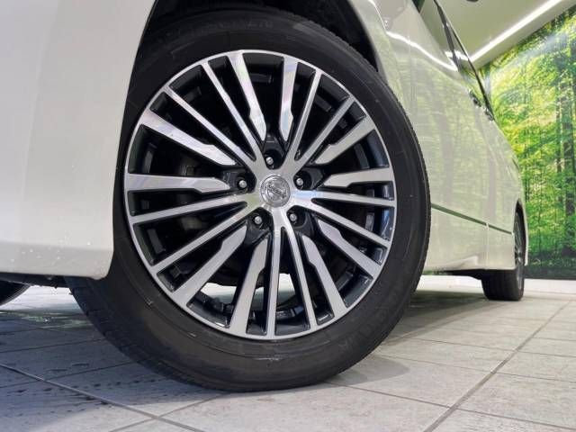 Nissan ELGRAND 2019-11 187371-14
