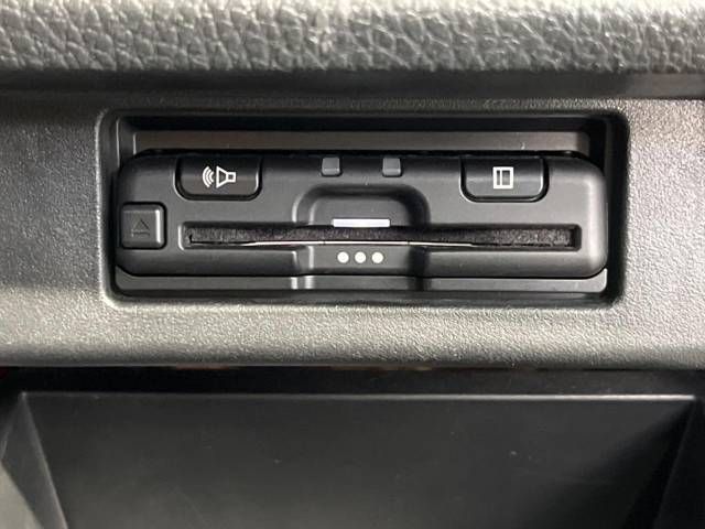 Nissan ELGRAND 2019-11 187371-7