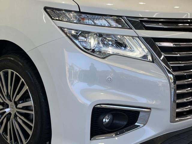 Nissan ELGRAND 2019-11 187371-13