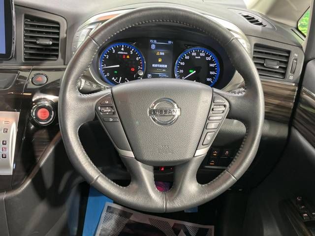 Nissan ELGRAND 2019-11 187371-12